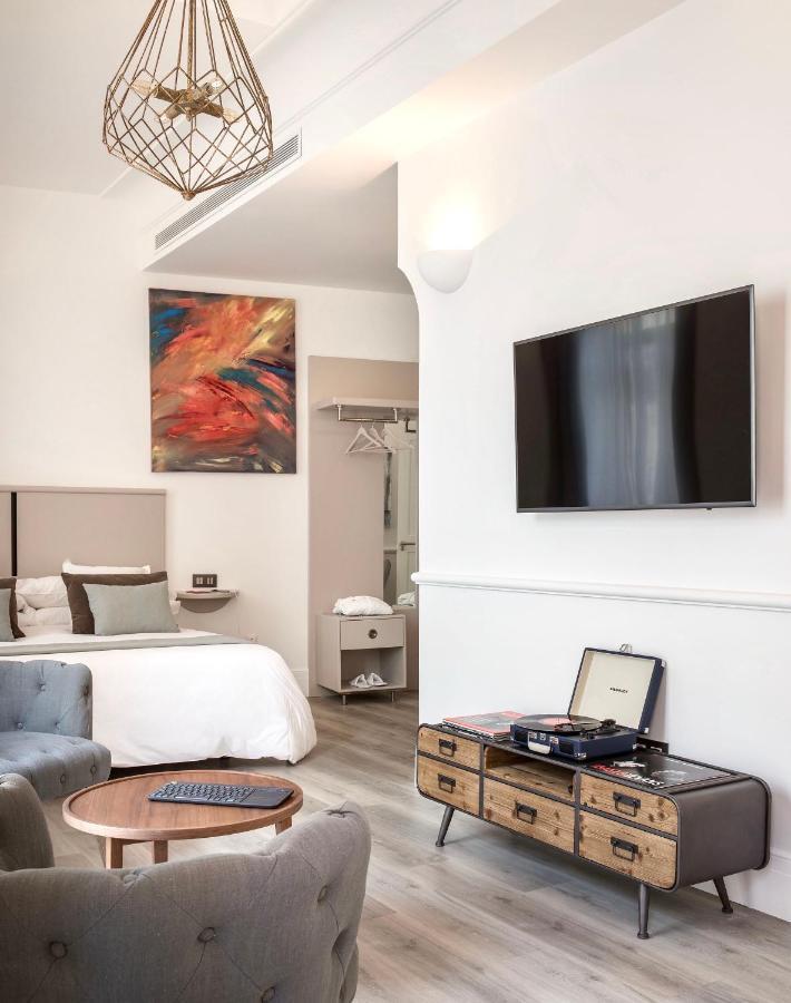 Puerta Catedral Holiday Suites Sevilla Kültér fotó